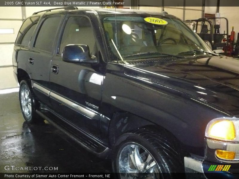 Deep Blue Metallic / Pewter/Dark Pewter 2005 GMC Yukon SLT 4x4
