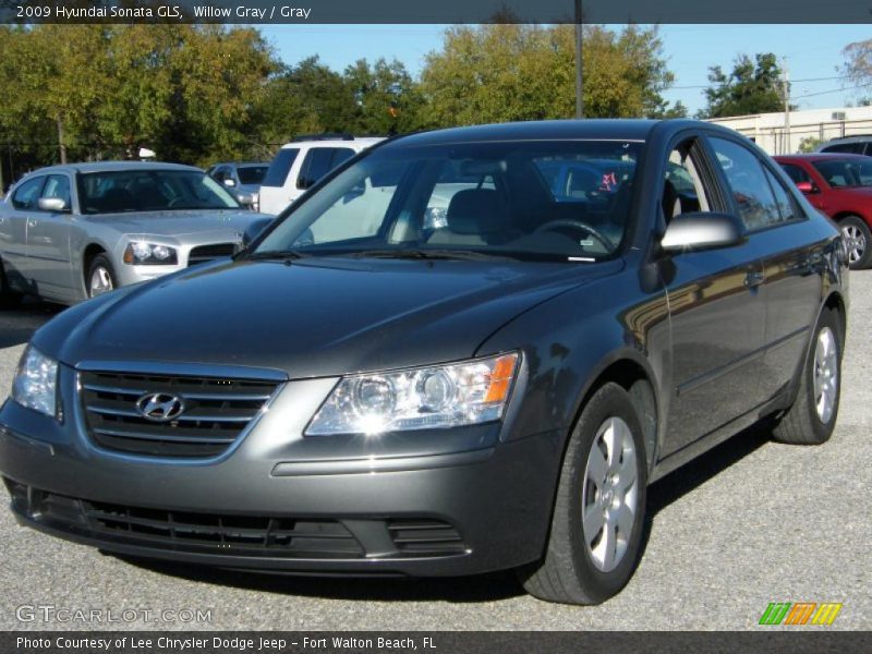 Willow Gray / Gray 2009 Hyundai Sonata GLS