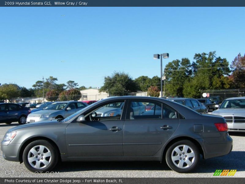 Willow Gray / Gray 2009 Hyundai Sonata GLS