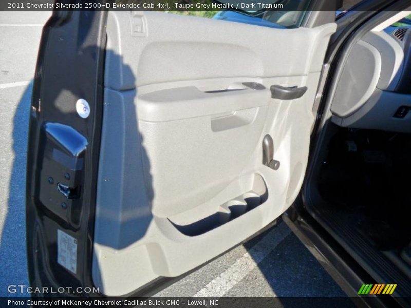 Taupe Grey Metallic / Dark Titanium 2011 Chevrolet Silverado 2500HD Extended Cab 4x4
