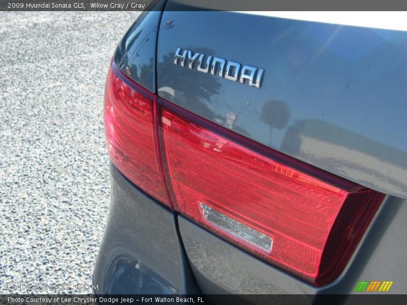 Willow Gray / Gray 2009 Hyundai Sonata GLS