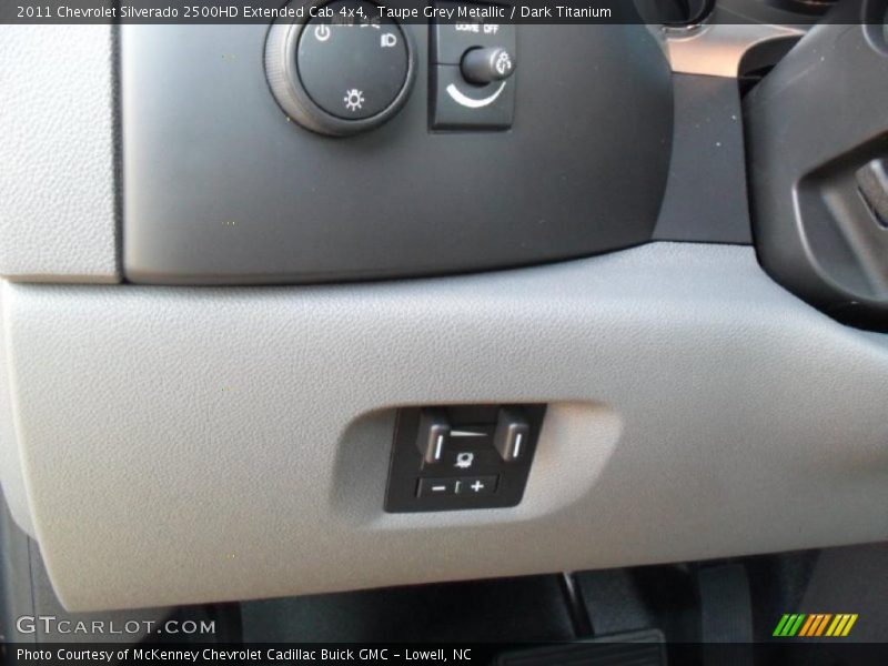 Taupe Grey Metallic / Dark Titanium 2011 Chevrolet Silverado 2500HD Extended Cab 4x4