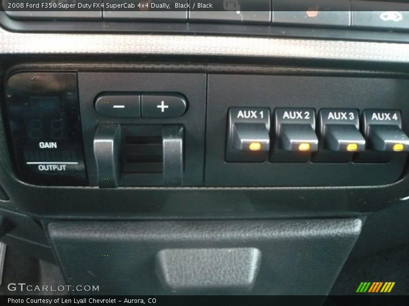 Controls of 2008 F350 Super Duty FX4 SuperCab 4x4 Dually