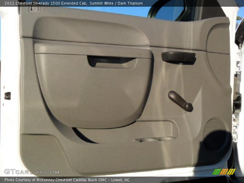 Summit White / Dark Titanium 2011 Chevrolet Silverado 1500 Extended Cab