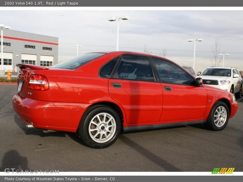 Red / Light Taupe 2003 Volvo S40 1.9T