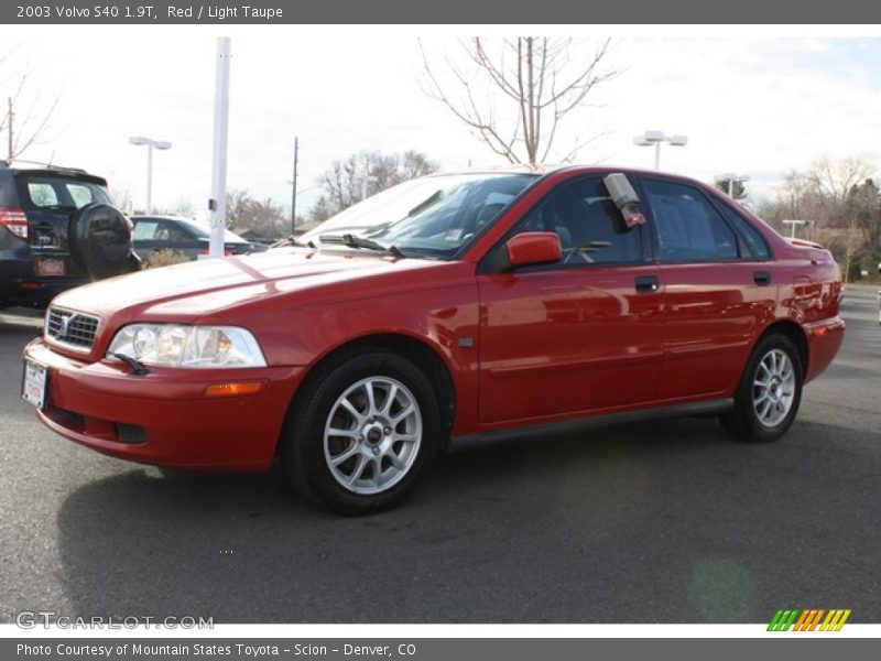 Red / Light Taupe 2003 Volvo S40 1.9T
