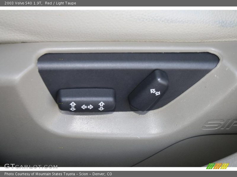 Red / Light Taupe 2003 Volvo S40 1.9T
