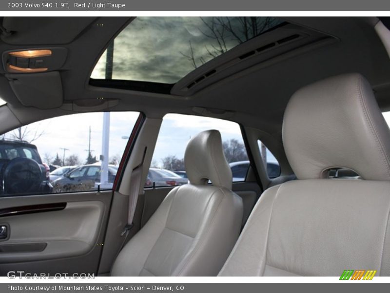 Red / Light Taupe 2003 Volvo S40 1.9T