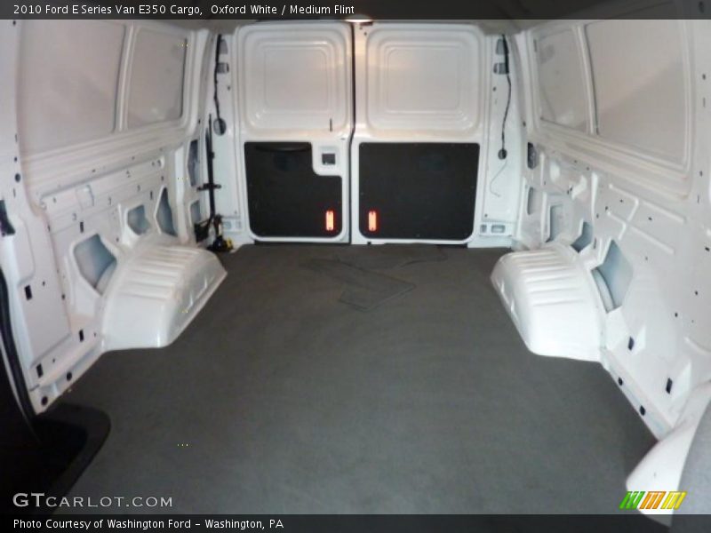  2010 E Series Van E350 Cargo Trunk