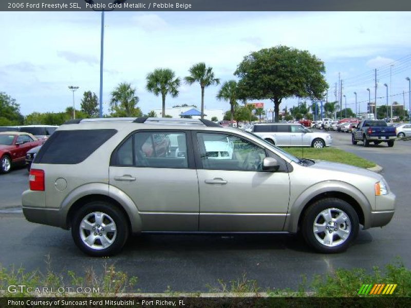 Pueblo Gold Metallic / Pebble Beige 2006 Ford Freestyle SEL