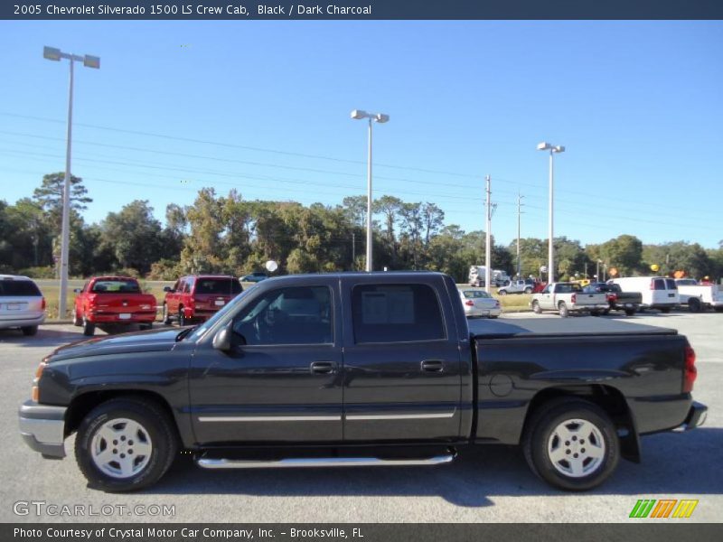 Black / Dark Charcoal 2005 Chevrolet Silverado 1500 LS Crew Cab