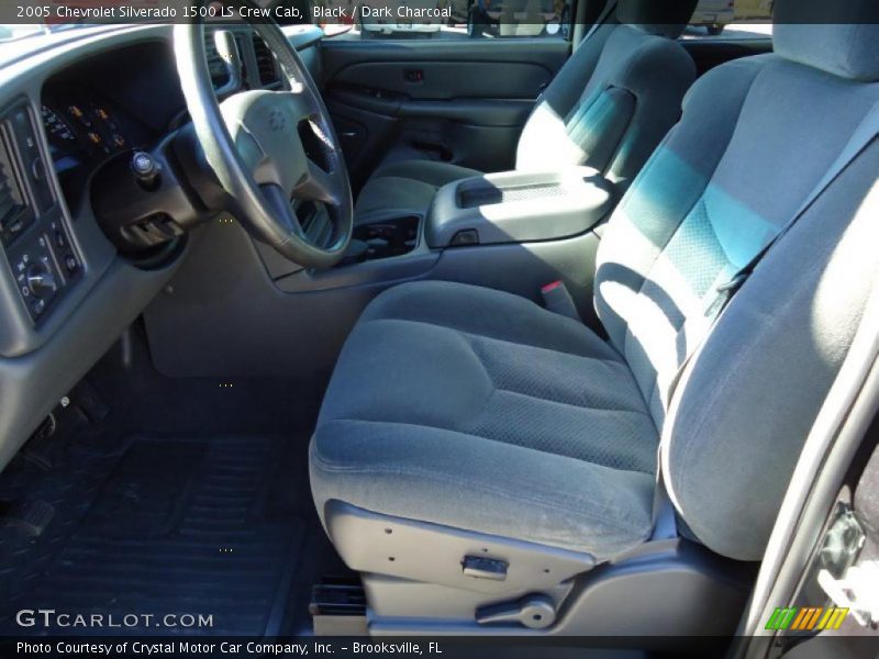 Black / Dark Charcoal 2005 Chevrolet Silverado 1500 LS Crew Cab
