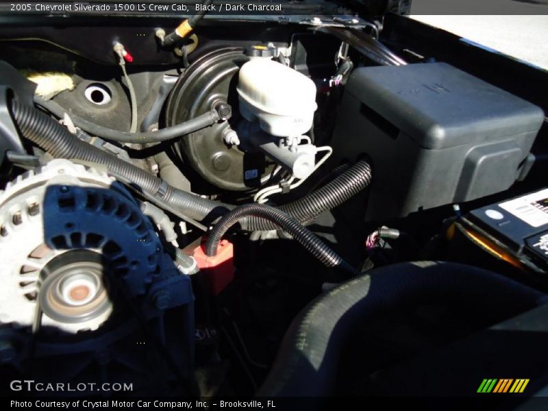 Black / Dark Charcoal 2005 Chevrolet Silverado 1500 LS Crew Cab
