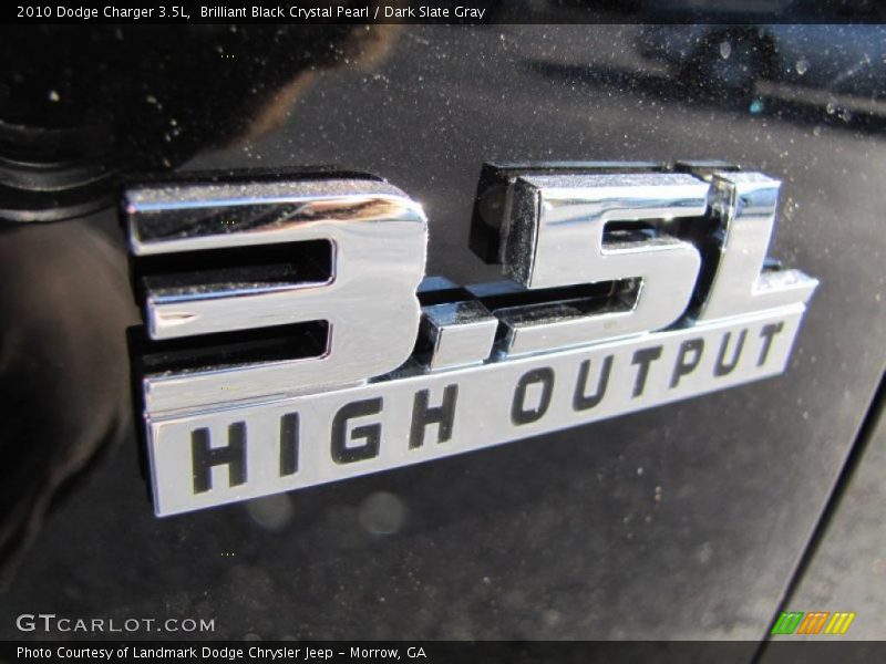 Brilliant Black Crystal Pearl / Dark Slate Gray 2010 Dodge Charger 3.5L
