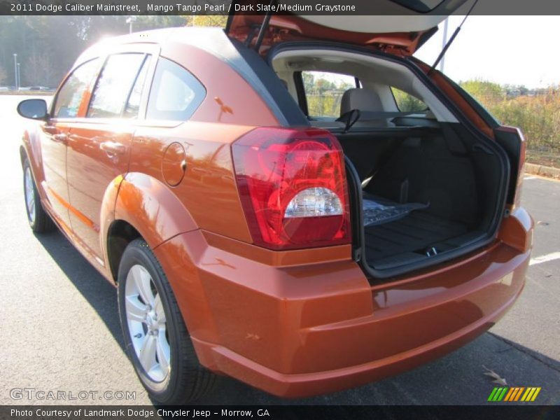 Mango Tango Pearl / Dark Slate/Medium Graystone 2011 Dodge Caliber Mainstreet