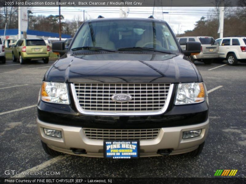 Black Clearcoat / Medium Flint Grey 2005 Ford Expedition Eddie Bauer 4x4