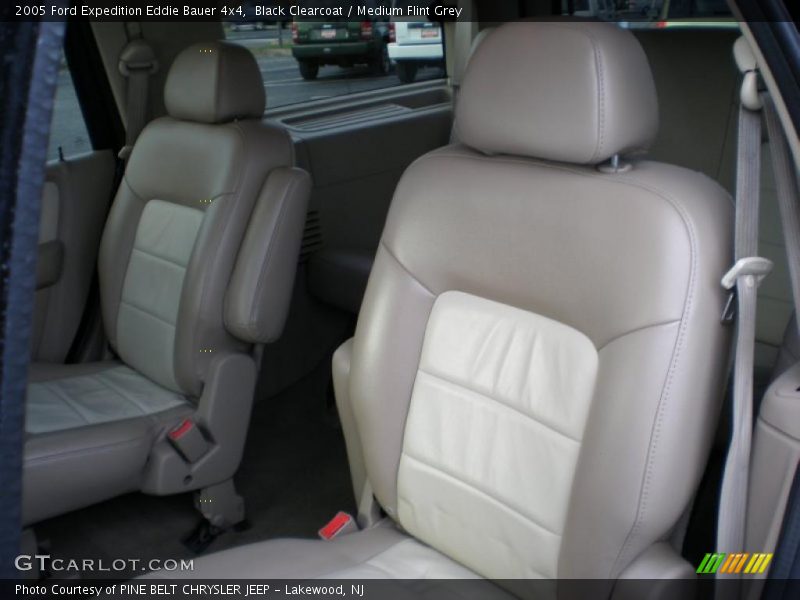 Black Clearcoat / Medium Flint Grey 2005 Ford Expedition Eddie Bauer 4x4