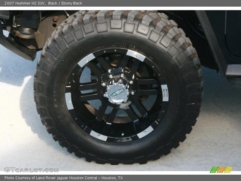 Custom Wheels of 2007 H2 SUV