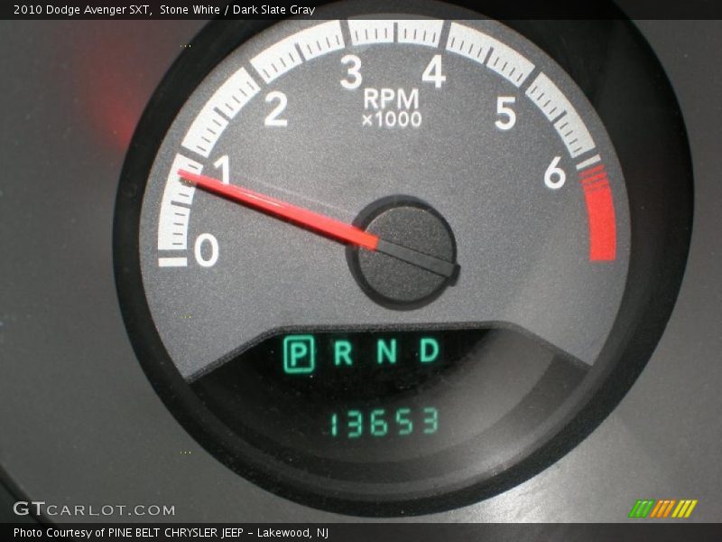 Stone White / Dark Slate Gray 2010 Dodge Avenger SXT