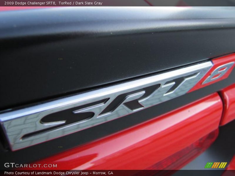 TorRed / Dark Slate Gray 2009 Dodge Challenger SRT8