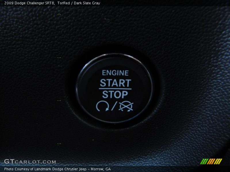 TorRed / Dark Slate Gray 2009 Dodge Challenger SRT8