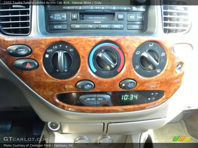 Controls of 2003 Tundra Limited Access Cab 4x4