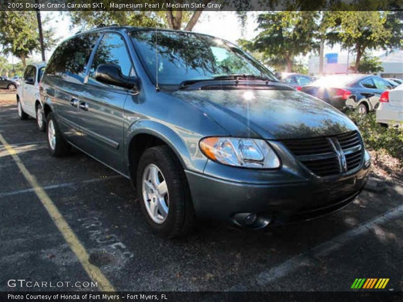 Magnesium Pearl / Medium Slate Gray 2005 Dodge Grand Caravan SXT