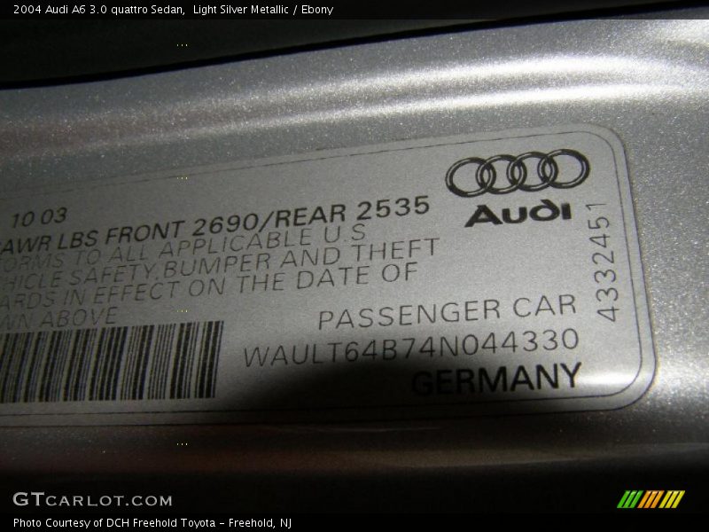 Light Silver Metallic / Ebony 2004 Audi A6 3.0 quattro Sedan