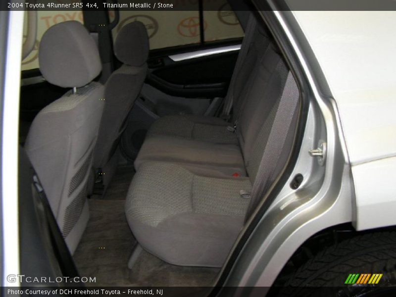 Titanium Metallic / Stone 2004 Toyota 4Runner SR5 4x4