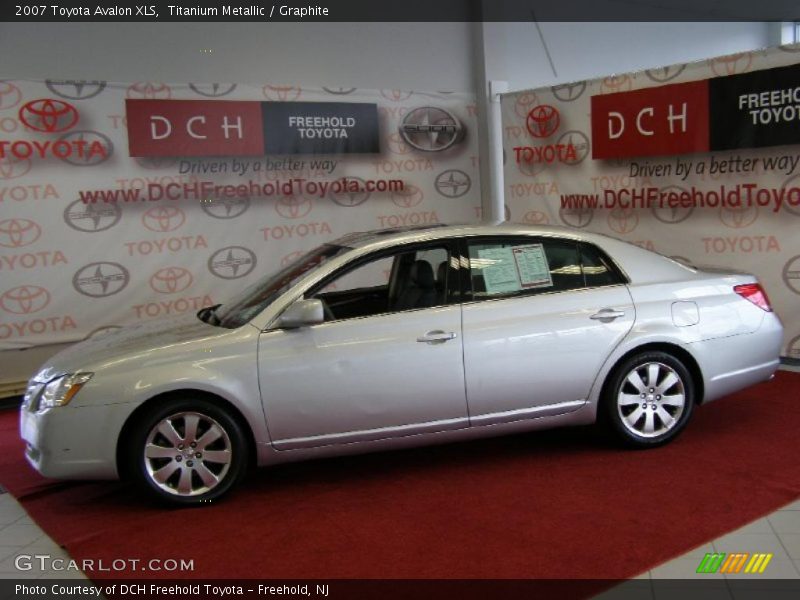 Titanium Metallic / Graphite 2007 Toyota Avalon XLS