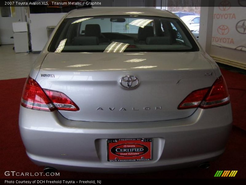 Titanium Metallic / Graphite 2007 Toyota Avalon XLS