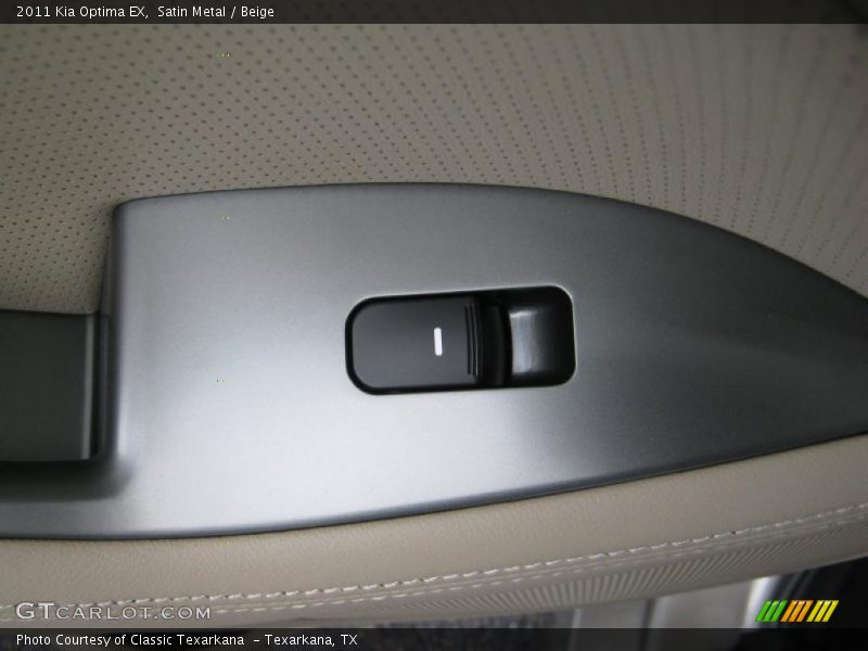Controls of 2011 Optima EX