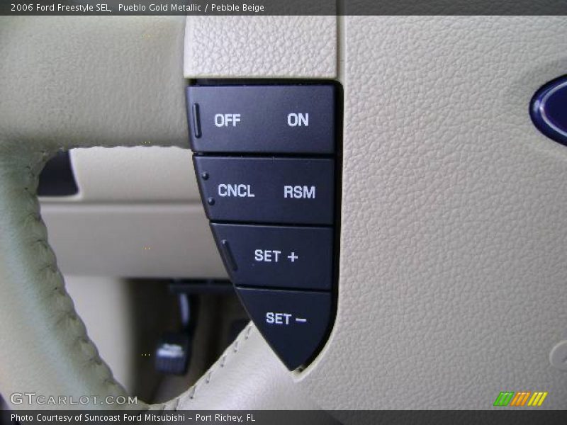 Pueblo Gold Metallic / Pebble Beige 2006 Ford Freestyle SEL