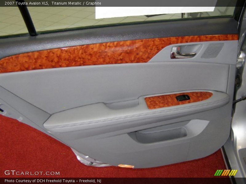 Titanium Metallic / Graphite 2007 Toyota Avalon XLS