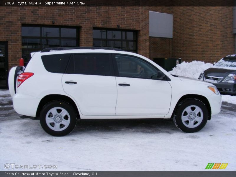 Super White / Ash Gray 2009 Toyota RAV4 I4