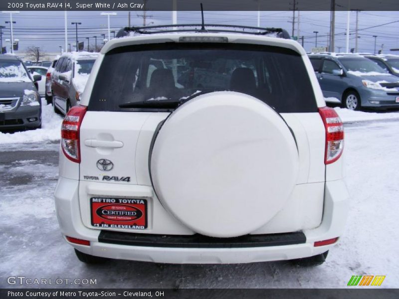 Super White / Ash Gray 2009 Toyota RAV4 I4