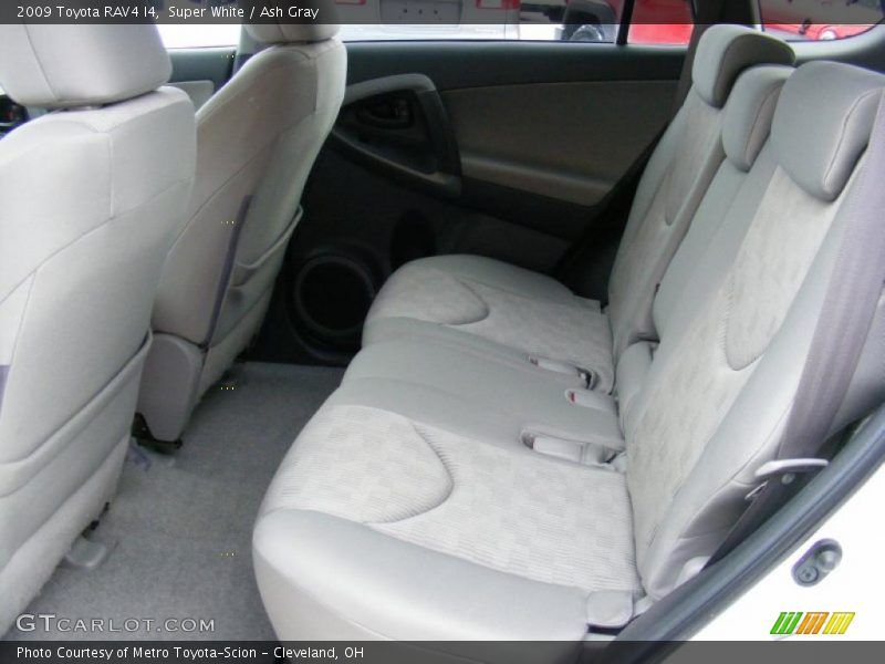 Super White / Ash Gray 2009 Toyota RAV4 I4