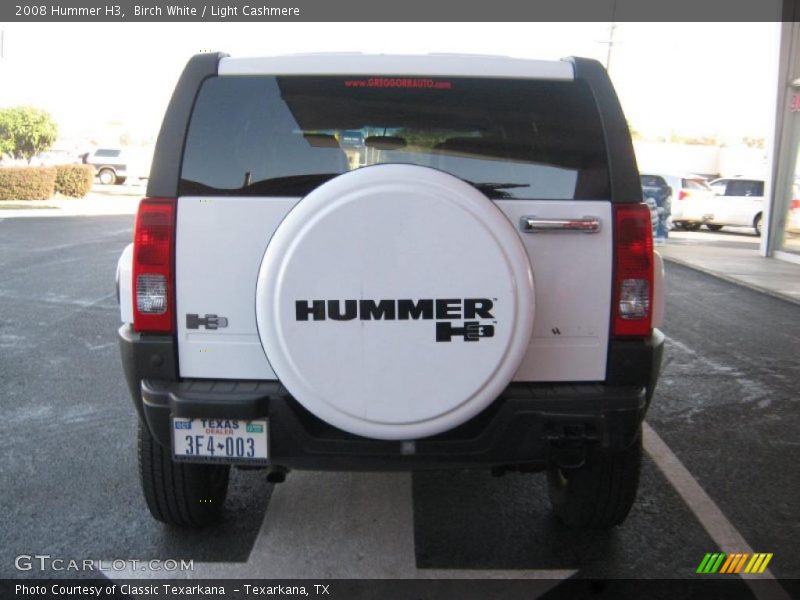 Birch White / Light Cashmere 2008 Hummer H3