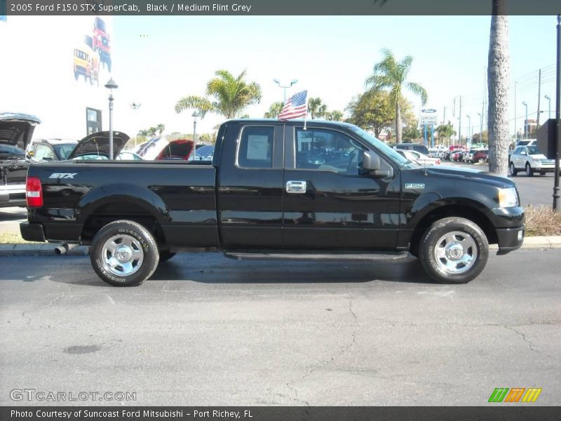 Black / Medium Flint Grey 2005 Ford F150 STX SuperCab