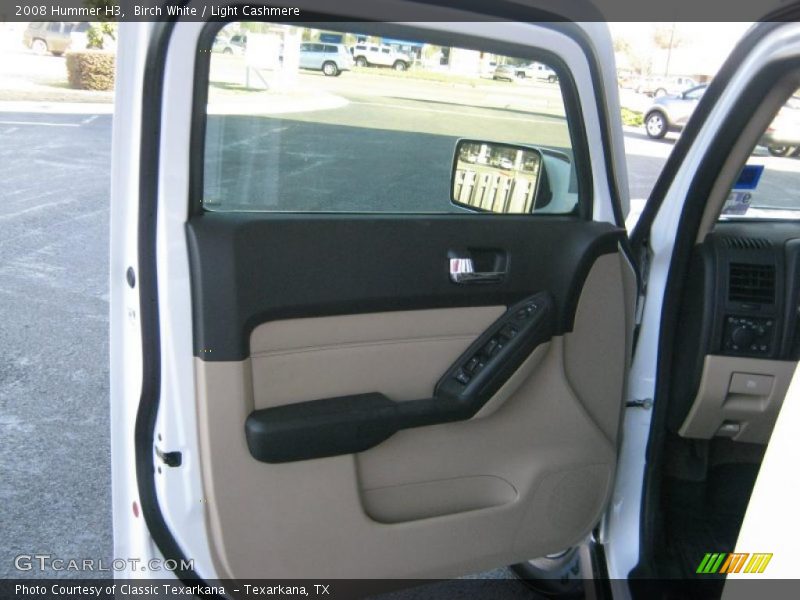 Birch White / Light Cashmere 2008 Hummer H3