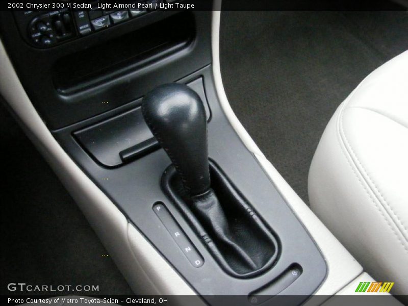  2002 300 M Sedan 4 Speed Automatic Shifter