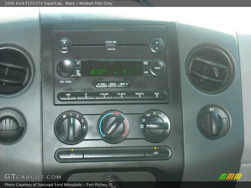 Black / Medium Flint Grey 2005 Ford F150 STX SuperCab