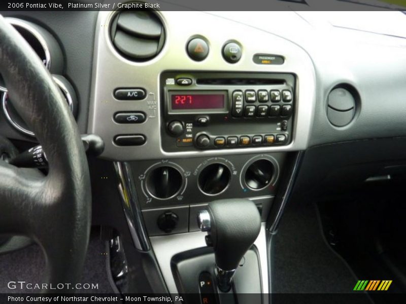 Platinum Silver / Graphite Black 2006 Pontiac Vibe