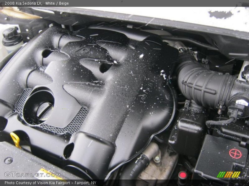 White / Beige 2008 Kia Sedona LX
