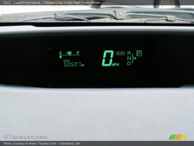 Tideland Gray Green Pearl / Ivory/Brown 2005 Toyota Prius Hybrid