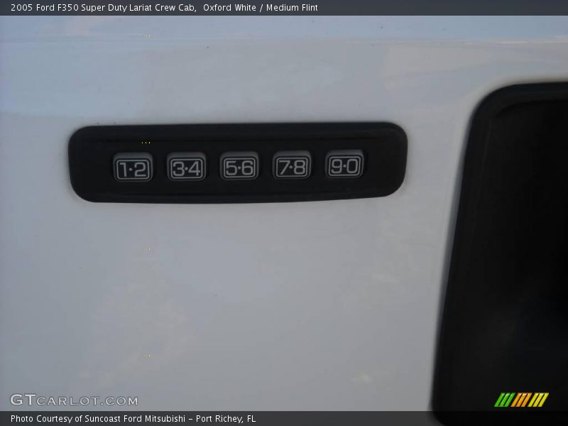 Oxford White / Medium Flint 2005 Ford F350 Super Duty Lariat Crew Cab