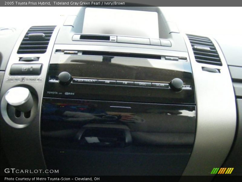 Tideland Gray Green Pearl / Ivory/Brown 2005 Toyota Prius Hybrid