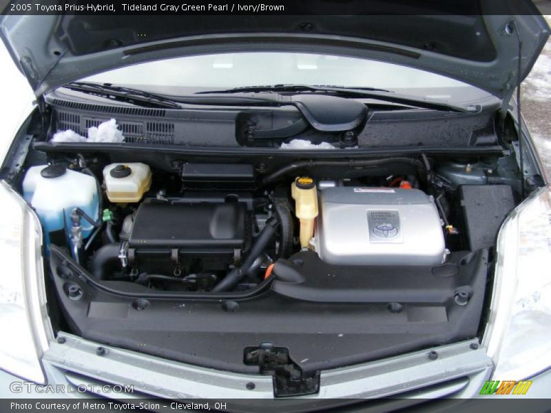 Tideland Gray Green Pearl / Ivory/Brown 2005 Toyota Prius Hybrid
