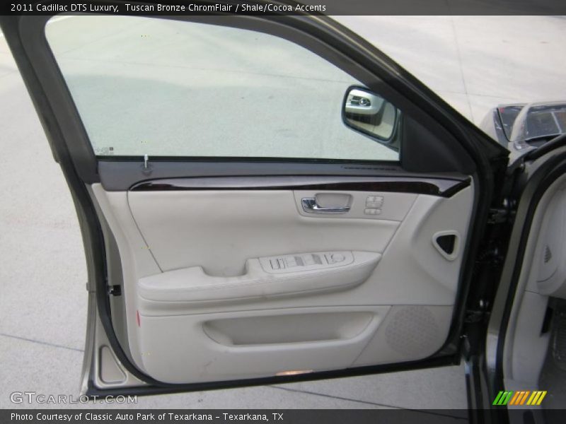 Tuscan Bronze ChromFlair / Shale/Cocoa Accents 2011 Cadillac DTS Luxury
