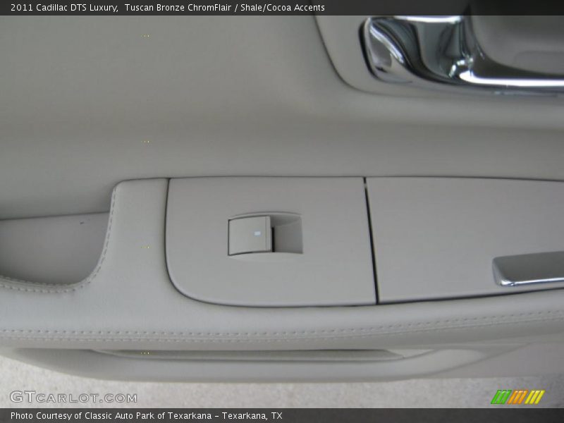 Tuscan Bronze ChromFlair / Shale/Cocoa Accents 2011 Cadillac DTS Luxury